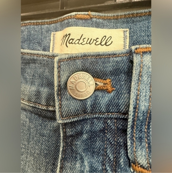 Madewell Cali Demi-Boot Jeans in Fleetwood Wash- Raw Hem-Size 27” - Picture 6 of 7